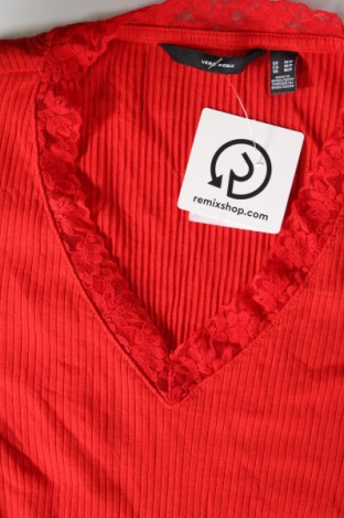 Γυναικεία μπλούζα Vero Moda, Μέγεθος M, Χρώμα Κόκκινο, Τιμή 11,13 €