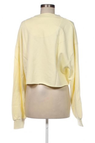 Дамска блуза Weekday, Размер L, Цвят Жълт, Цена 6,00 лв.