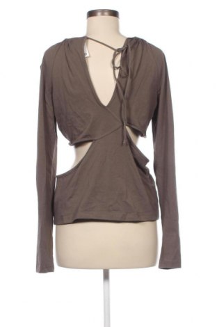 Дамска блуза Weekday, Размер L, Цвят Сив, Цена 11,20 лв.