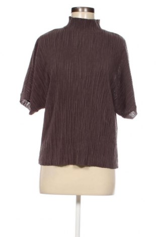 Дамска блуза Zara, Размер M, Цвят Кафяв, Цена 8,46 лв.