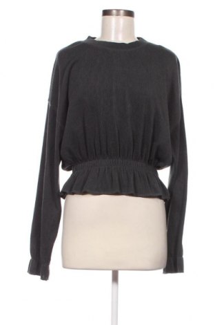 Damen Shirt Zara, Größe M, Farbe Grau, Preis 4,30 €