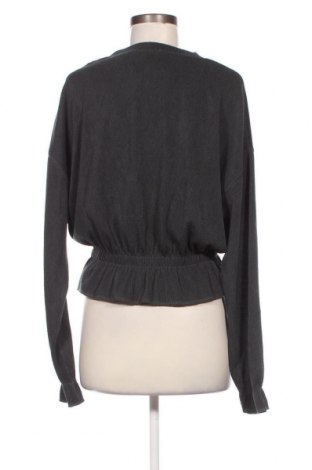 Bluză de femei Zara, Mărime M, Culoare Gri, Preț 18,37 Lei