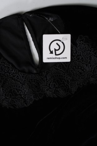 Дамска блуза Zara, Размер L, Цвят Черен, Цена 8,40 лв.