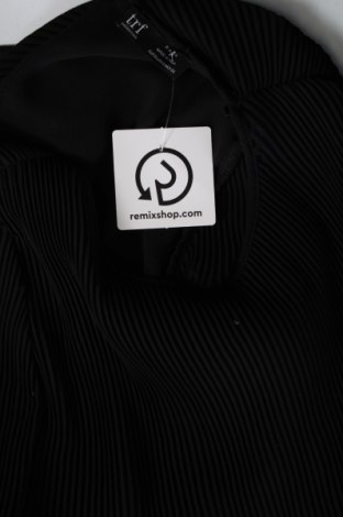 Дамска блуза Zara Trafaluc, Размер S, Цвят Черен, Цена 6,48 лв.