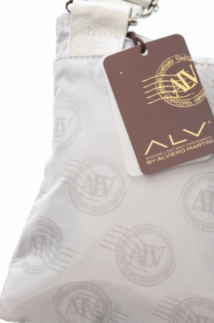 Дамска чанта Alviero Martini, Цвят Сив, Цена 205,86 лв.