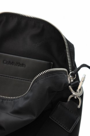Γυναικεία τσάντα Calvin Klein, Χρώμα Μαύρο, Τιμή 128,35 €