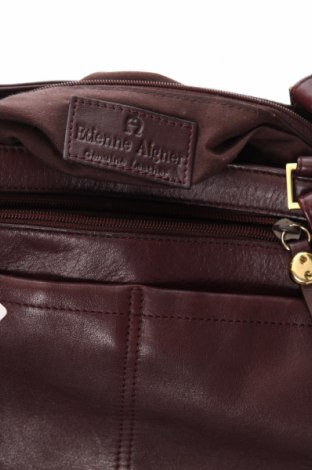 Дамска чанта Etienne Aigner, Цвят Лилав, Цена 128,83 лв.