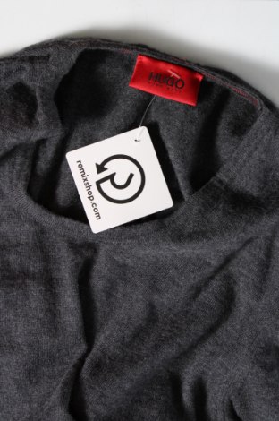 Дамски пуловер Hugo Boss, Размер S, Цвят Сив, Цена 128,31 лв.