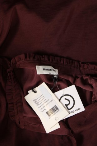 Дамска риза Modstrom, Размер XS, Цвят Червен, Цена 55,08 лв.