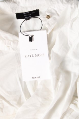 Γυναικείο πουκάμισο Nikkie, Μέγεθος XS, Χρώμα Λευκό, Τιμή 29,97 €