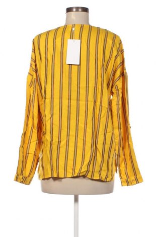 Дамска риза VILA, Размер M, Цвят Жълт, Цена 6,90 лв.