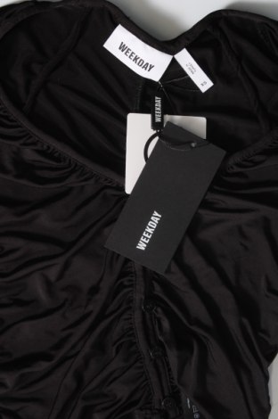 Γυναικείο πουκάμισο Weekday, Μέγεθος XS, Χρώμα Μαύρο, Τιμή 11,36 €