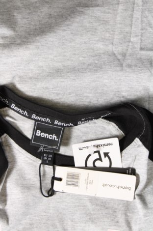 Γυναικείο t-shirt Bench, Μέγεθος M, Χρώμα Γκρί, Τιμή 17,01 €