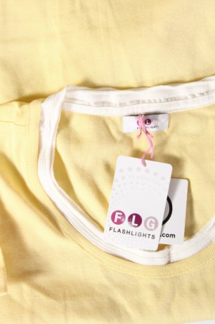 Дамска тениска Flash Lights, Размер S, Цвят Жълт, Цена 20,88 лв.