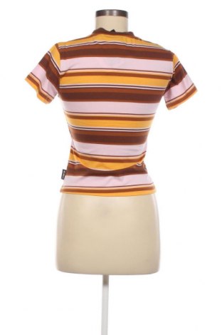 Γυναικείο t-shirt Kickers, Μέγεθος S, Χρώμα Πολύχρωμο, Τιμή 15,48 €
