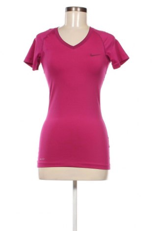 Дамска тениска Nike, Размер S, Цвят Розов, Цена 16,23 лв.