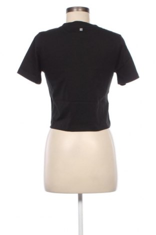 Γυναικείο t-shirt Nikkie, Μέγεθος XS, Χρώμα Μαύρο, Τιμή 17,04 €