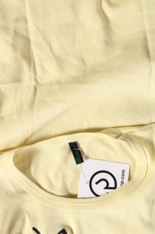 Γυναικείο t-shirt United Colors Of Benetton, Μέγεθος XS, Χρώμα Κίτρινο, Τιμή 17,01 €