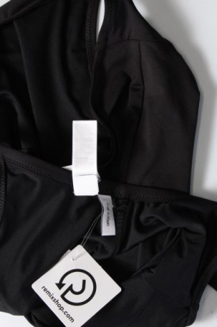 Дамски бански Calvin Klein Swimwear, Размер XL, Цвят Черен, Цена 125,13 лв.