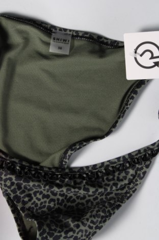 Damen-Badeanzug Shiwi, Größe M, Farbe Grün, Preis 6,19 €