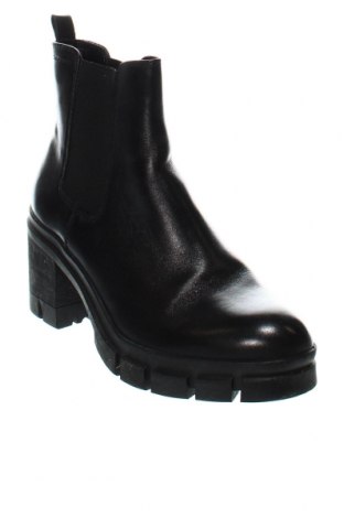 Dámské boty  Tamaris, Velikost 39, Barva Černá, Cena  725,00 Kč
