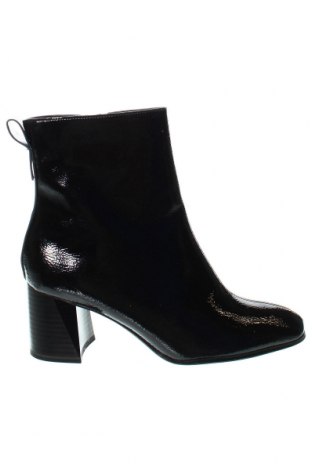 Dámské boty  Tamaris, Velikost 39, Barva Černá, Cena  1 696,00 Kč
