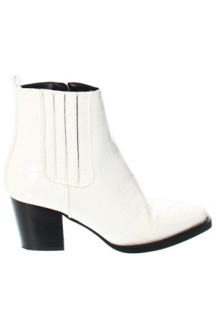 Dámské boty  Trend One, Velikost 37, Barva Bílá, Cena  474,00 Kč