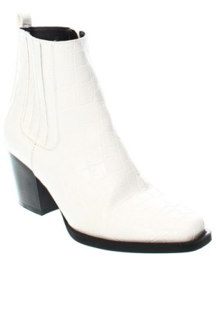 Damen Stiefeletten Trend One, Größe 37, Farbe Weiß, Preis 20,71 €