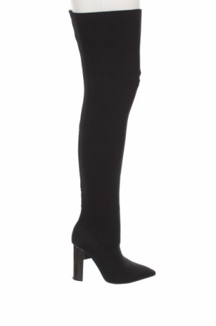 Γυναικείες μπότες Zara, Μέγεθος 36, Χρώμα Μαύρο, Τιμή 10,74 €