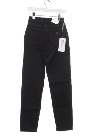 Дамски дънки Abrand Jeans, Размер XXS, Цвят Черен, Цена 15,81 лв.