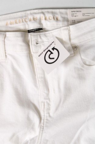 Dámske džínsy  American Eagle, Veľkosť M, Farba Biela, Cena  20,13 €