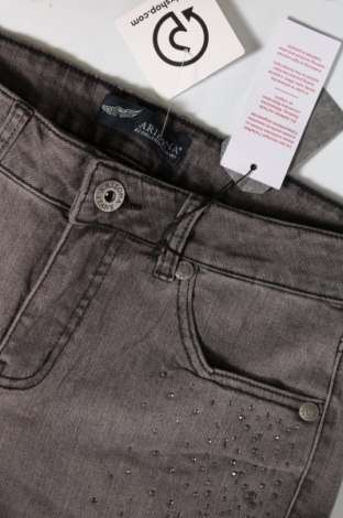 Dámske džínsy  Arizona, Veľkosť M, Farba Sivá, Cena  10,67 €