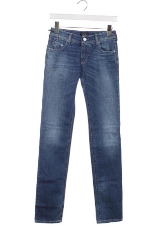 Дамски дънки Armani Jeans, Размер XS, Цвят Син, Цена 140,40 лв.