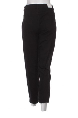 Damen Jeans Bershka, Größe M, Farbe Schwarz, Preis 12,28 €