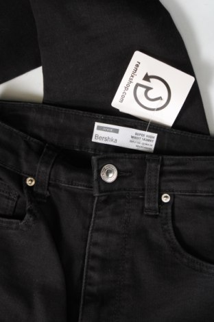Damen Jeans Bershka, Größe XS, Farbe Schwarz, Preis 23,01 €