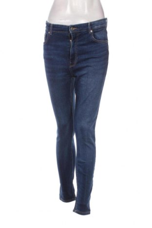 Damen Jeans Bershka, Größe M, Farbe Blau, Preis 7,26 €