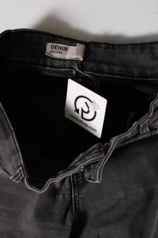 Damen Jeans Bershka, Größe M, Farbe Grau, Preis 8,01 €