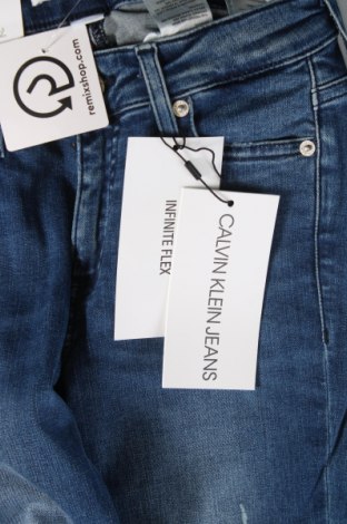 Дамски дънки Calvin Klein Jeans, Размер XXS, Цвят Син, Цена 136,00 лв.