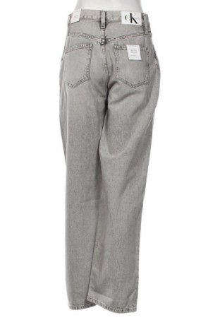 Дамски дънки Calvin Klein Jeans, Размер M, Цвят Сив, Цена 136,00 лв.
