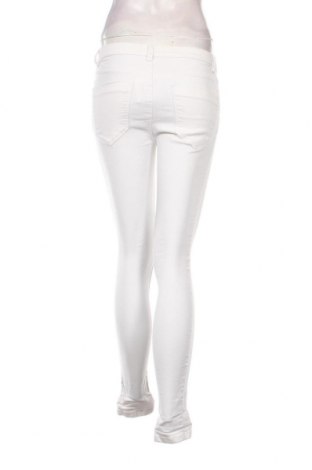 Damen Jeans Clockhouse, Größe M, Farbe Weiß, Preis € 3,86