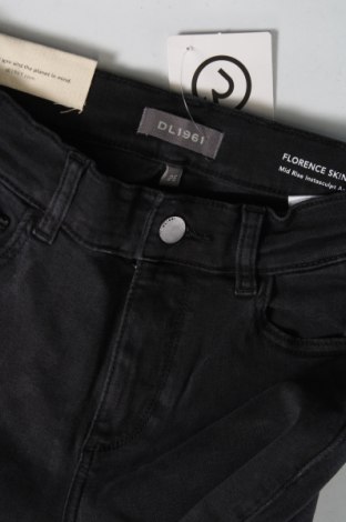 Damen Jeans DL1961, Größe XS, Farbe Grau, Preis € 18,09
