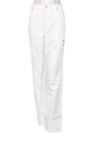 Γυναικείο Τζίν Gap, Μέγεθος XL, Χρώμα Λευκό, Τιμή 31,83 €