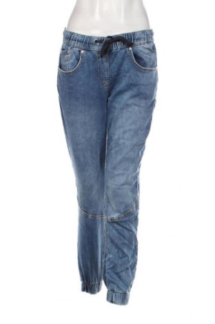Damen Jeans Gina, Größe M, Farbe Blau, Preis 7,47 €