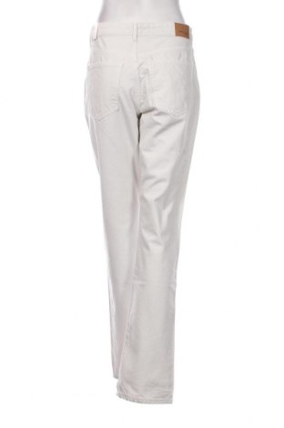 Дамски дънки Gina Tricot, Размер L, Цвят Бял, Цена 23,80 лв.