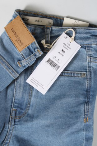Damen Jeans Gina Tricot, Größe XS, Farbe Blau, Preis 39,69 €