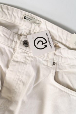 Damen Jeans Gina Tricot, Größe XL, Farbe Weiß, Preis € 9,11