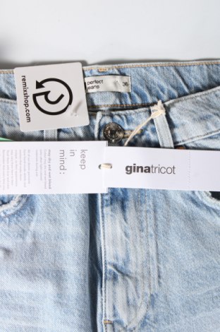 Дамски дънки Gina Tricot, Размер S, Цвят Син, Цена 68,00 лв.