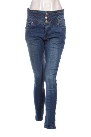 Damen Jeans Janina, Größe M, Farbe Blau, Preis 8,95 €