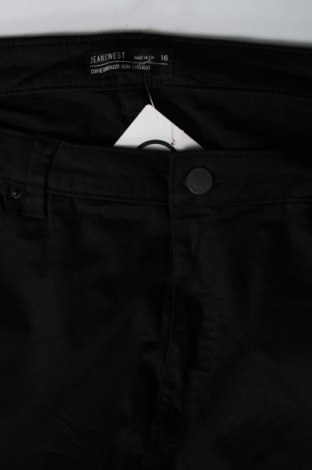 Дамски дънки Jeanswest, Размер XXL, Цвят Черен, Цена 28,35 лв.