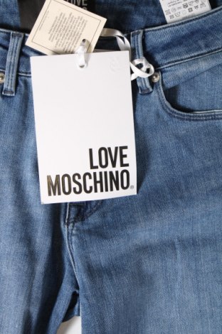 Дамски дънки Love Moschino, Размер M, Цвят Син, Цена 184,86 лв.